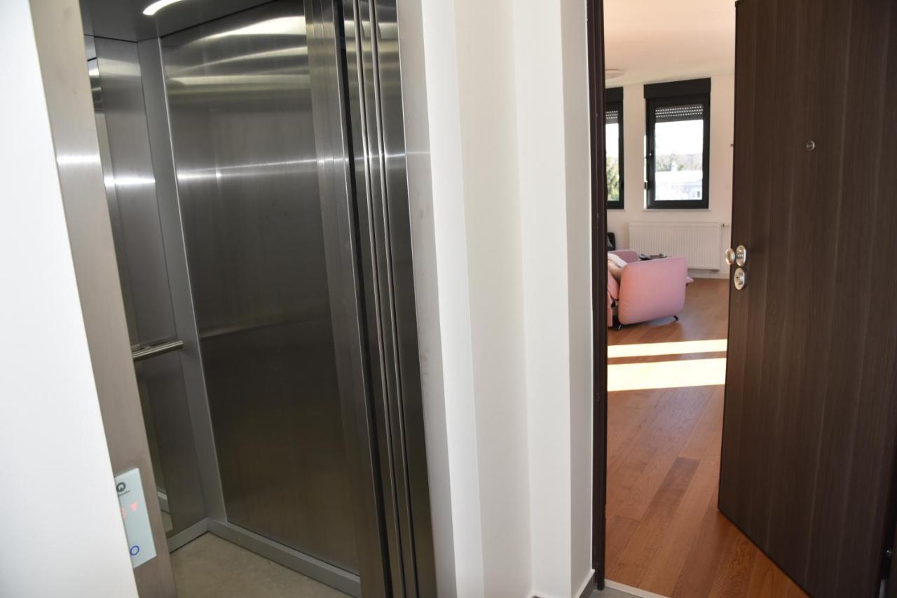 4-Star Zagreb Penthouse Apartment Exterior photo